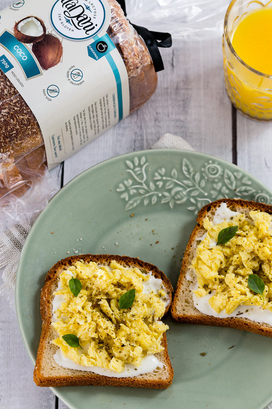 Pão de Forma Coco 750g - Linha Funcional